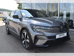 Grau (dolomitgrau/blackpearlschwarz) Gebraucht 2023 Renault Mégane IV Komfort Limousine | 39.988 €