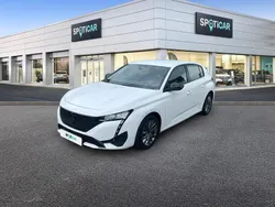 Weiß Gebraucht 2023 Peugeot 308 Active Limousine | 22.680 € (Fairer Preis)