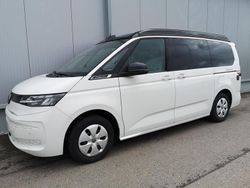 Candyweiß dach schwarz Gebraucht 2024 VW T7 Beach Van | 58.015 € (Guter Preis)