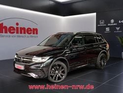 Schwarz Gebraucht 2022 VW Tiguan Allspace R-line SUV | 36.899 € (Fairer Preis)