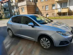 Silber Gebraucht 2008 Seat Ibiza ST Kombi | 2.000 €