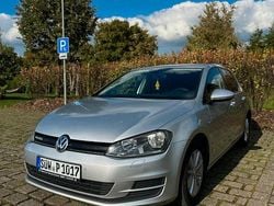 Silber Gebraucht 2015 VW Golf VII Limousine | 6.999 € (Fairer Preis)