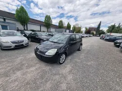 Pantherschwarz metallic Gebraucht 2005 Ford Fiesta Futura Kleinwagen | 549 € (Superpreis)