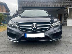 Grau Gebraucht 2017 Mercedes E350 AMG line Limousine | 31.750 € (Fairer Preis)