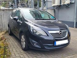 Schwarz Gebraucht 2010 Opel Meriva Edition Van / Kleinbus | 6.100 € (Fairer Preis)