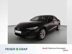 Mythosschwarz metallic Gebraucht 2025 Audi A5 Ambiente Coupé | 45.890 € (Superpreis)