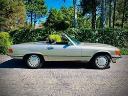 Silber Gebraucht 1986 Mercedes SL420 Cabrio | 49.500 €