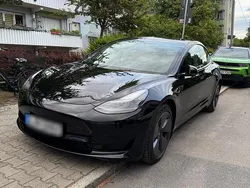 Schwarz Gebraucht 2021 Tesla Model 3 Standard Range Plus Limousine | 26.500 € (Fairer Preis)