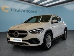 Weiß Gebraucht 2020 Mercedes GLA250 SUV | 31.549 € (Fairer Preis)