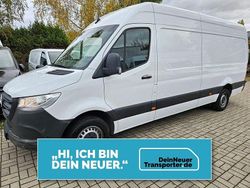 Arktikweiss Gebraucht 2023 Mercedes Sprinter Van | 34.272 € (Guter Preis)
