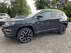 Grau Gebraucht 2018 Jeep Compass Limited SUV | 18.990 € (Fairer Preis)
