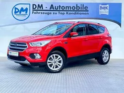 Rot Gebraucht 2018 Ford Kuga SUV | 16.490 €