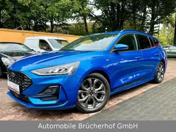 Blau Gebraucht 2024 Ford Focus ST-Line X Limousine | 23.990 € (Guter Preis)