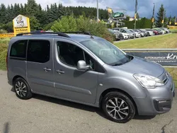 Grau Gebraucht 2016 Citroën Berlingo Shine Van / Kleinbus | 12.950 € (Teuer)