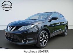 Schwarz Gebraucht 2015 Nissan Qashqai 360º SUV | 12.900 € (Fairer Preis)