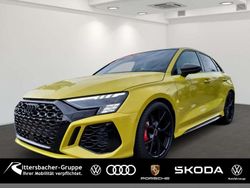 Pythongelb metallic Gebraucht 2025 Audi RS3 Sportback Kleinwagen | 66.501 € (Guter Preis)