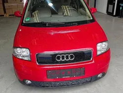 Rot Gebraucht 2002 Audi A2 Kleinwagen | 5.200 € (Teuer)