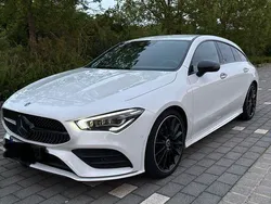 Weiß Gebraucht 2019 Mercedes CLA250 Shooting Brake AMG Kombi | 34.200 € (Teuer)