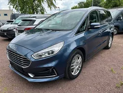 Chromablau metallic Gebraucht 2021 Ford Galaxy Titanium Van / Kleinbus | 14.990 €