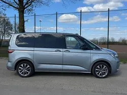Silber Gebraucht 2022 VW T7 Van | 53.000 €