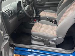 Blau Gebraucht 2009 VW Fox Refresh Kleinwagen | 2.590 € (Fairer Preis)