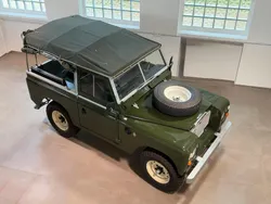 Grün Gebraucht 1975 Land Rover 88 Cabrio | 34.900 €
