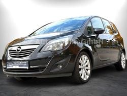 Schwarz Gebraucht 2013 Opel Meriva Van / Kleinbus | 6.890 € (Fairer Preis)