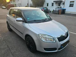 Silber Gebraucht 2009 Skoda Fabia Ambiente Kleinwagen | 1.800 € (Fairer Preis)