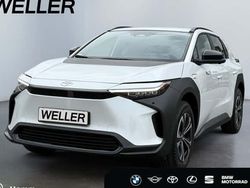 Platinumweiß perleffekt Gebraucht 2025 Toyota bZ4X SUV | 40.980 € (Fairer Preis)