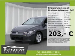Grau Gebraucht 2020 VW Golf VIII Life Limousine | 17.779 € (Fairer Preis)