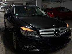 Schwarz Gebraucht 2009 Mercedes C220 Kombi | 4.000 € (Fairer Preis)