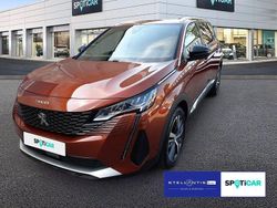 Braun Gebraucht 2023 Peugeot 5008 Allure Van / Kleinbus | 25.880 € (Guter Preis)