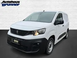 Weiß Gebraucht 2024 Peugeot Partner Van / Kleinbus | 20.880 € (Fairer Preis)