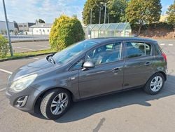 Grau Gebraucht 2011 Opel Corsa Edition Kleinwagen | 4.800 € (Fairer Preis)