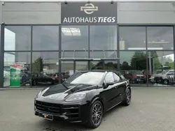 A1 / 041 Gebraucht 2024 Porsche Cayenne SUV | 102.780 €