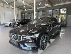 Onyx black / metallic Gebraucht 2020 Volvo V60 Inscription Kombi | 28.490 € (Guter Preis)
