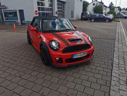 Rot Gebraucht 2013 Mini John Cooper Works Kleinwagen | 15.950 € (Teuer)