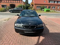 Schwarz Gebraucht 2004 BMW 318 Limousine | 4.500 €