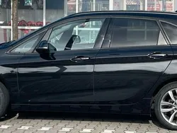 Schwarz Gebraucht 2021 BMW 220 Active Tourer Sport Line Van / Kleinbus | 22.999 € (Fairer Preis)