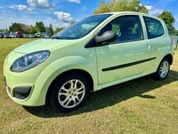 Grün Gebraucht 2009 Renault Twingo Authentique Kleinwagen | 1.300 € (Guter Preis)