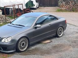 Grau Gebraucht 2003 Mercedes CLK500 Coupé | 12.000 €