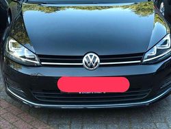 Schwarz Gebraucht 2015 VW Golf VII Highline Limousine | 13.500 €
