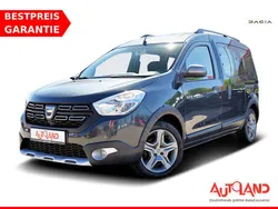 Schwarz Gebraucht 2020 Dacia Dokker Stepway Van | 17.950 € (Etwas zu teuer)