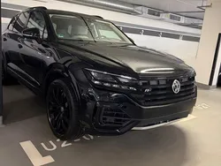 Schwarz Gebraucht 2020 VW Touareg R SUV | 52.500 € (Fairer Preis)