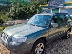 Grün Gebraucht 2008 Subaru Forester Active SUV | 1.700 € (Etwas zu teuer)