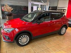 "desire" rot Gebraucht 2018 Seat Arona XCELLENCE SUV | 14.900 € (Fairer Preis)