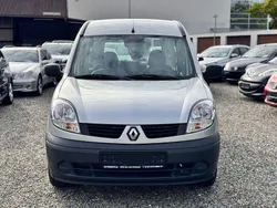 Grau Gebraucht 2008 Renault Kangoo Campus Van / Kleinbus | 3.499 € (Superpreis)