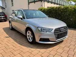 Silber Gebraucht 2020 Audi A3 Sportback Limousine | 18.650 € (Fairer Preis)