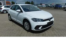 Purewhite c9a (weiß)weiß Gebraucht 2023 VW Polo Life Limousine | 16.690 € (Guter Preis)
