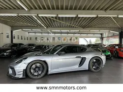 Silber Gebraucht 2023 Porsche Cayman Coupé | 172.900 €